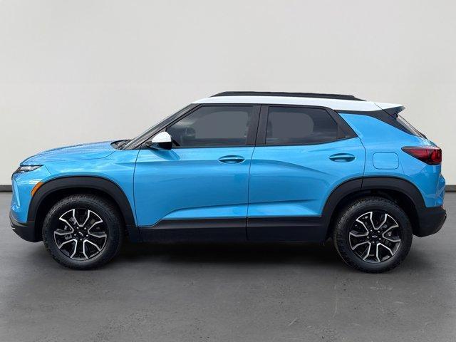 used 2025 Chevrolet TrailBlazer car, priced at $26,414