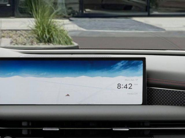 new 2025 Genesis G80 car, priced at $69,947