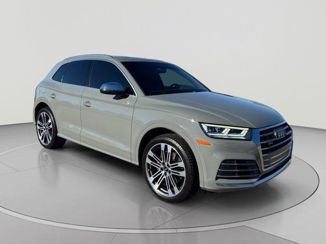 Audi SQ5 view 7