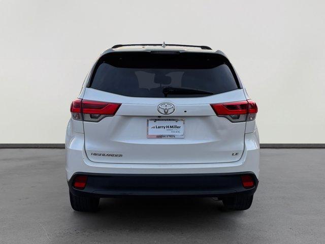 used 2019 Toyota Highlander car, priced at $22,929