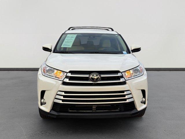 used 2019 Toyota Highlander car, priced at $22,929