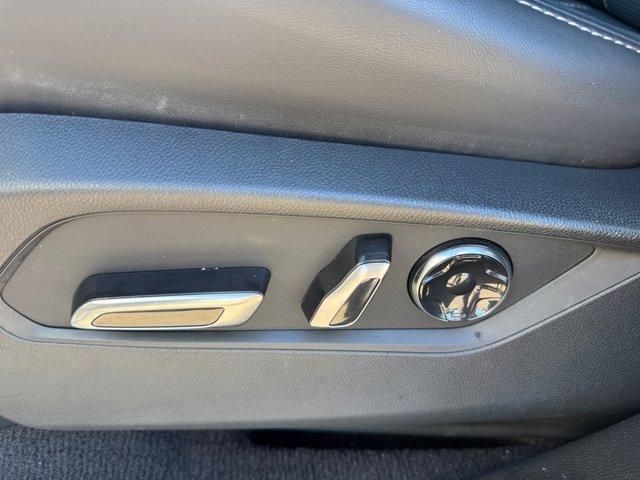 used 2025 Acura RDX car, priced at $37,680