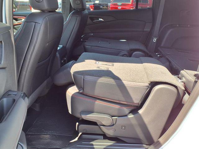 new 2026 Chevrolet Traverse car, priced at $61,329