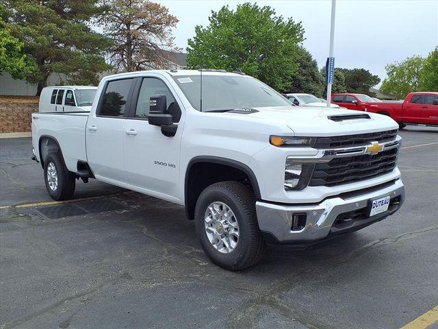new 2026 Chevrolet Silverado 3500 car, priced at $63,880