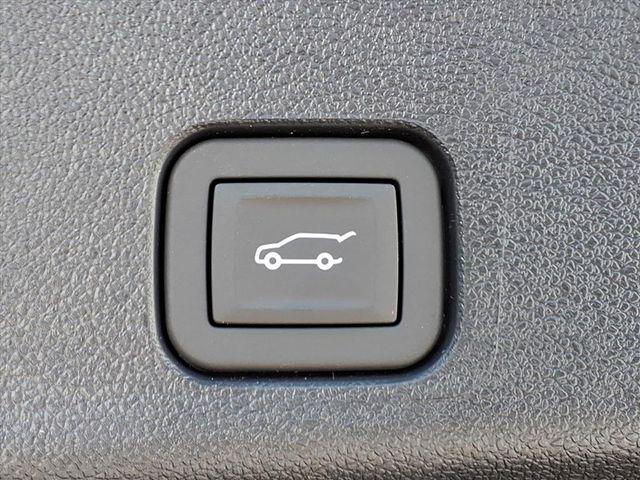 new 2026 Chevrolet Traverse car, priced at $59,095