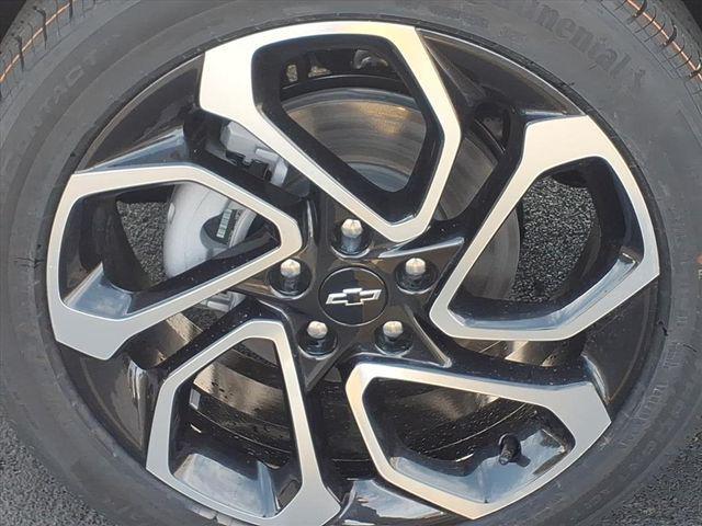 new 2026 Chevrolet Trax car, priced at $28,090