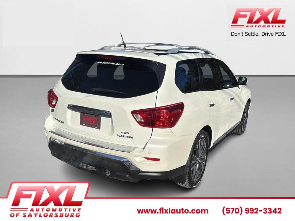 used 2017 Nissan Pathfinder car