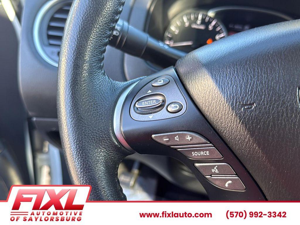 used 2017 Nissan Pathfinder car