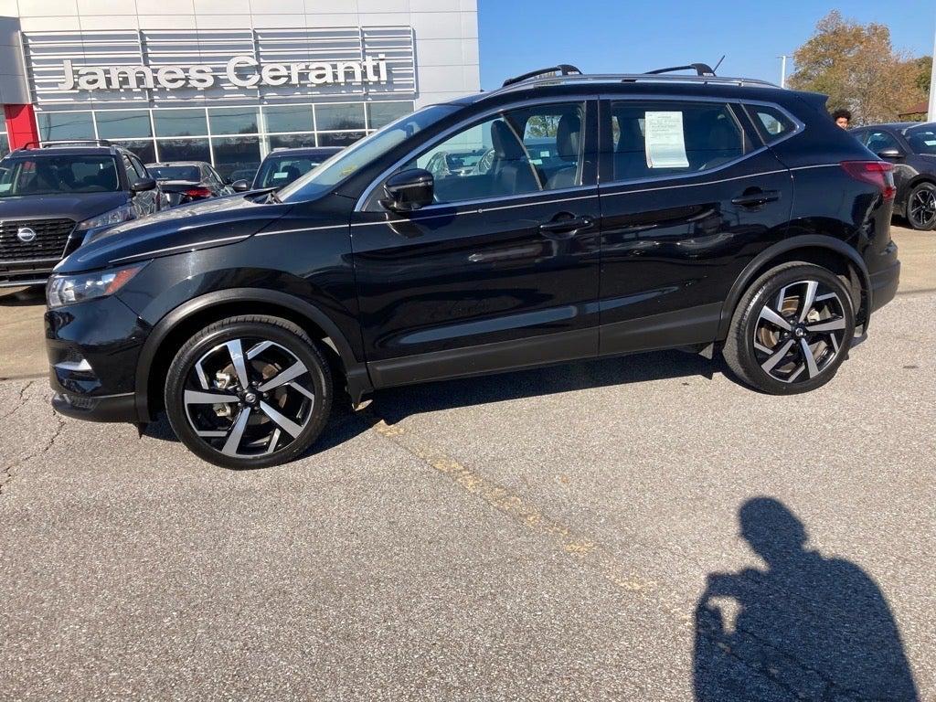 used 2022 Nissan Rogue Sport car, priced at $28,853