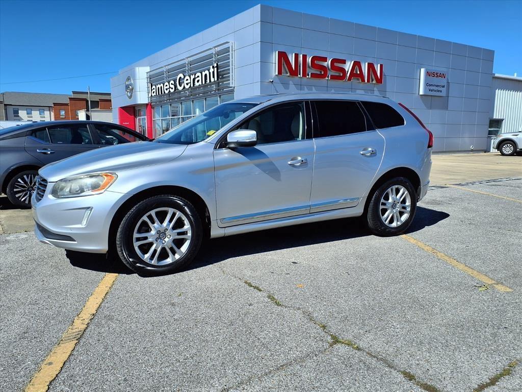 used 2015 Volvo XC60 car, priced at $9,500
