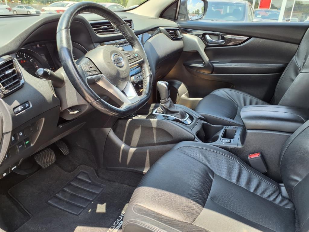 used 2021 Nissan Rogue Sport car, priced at $25,545