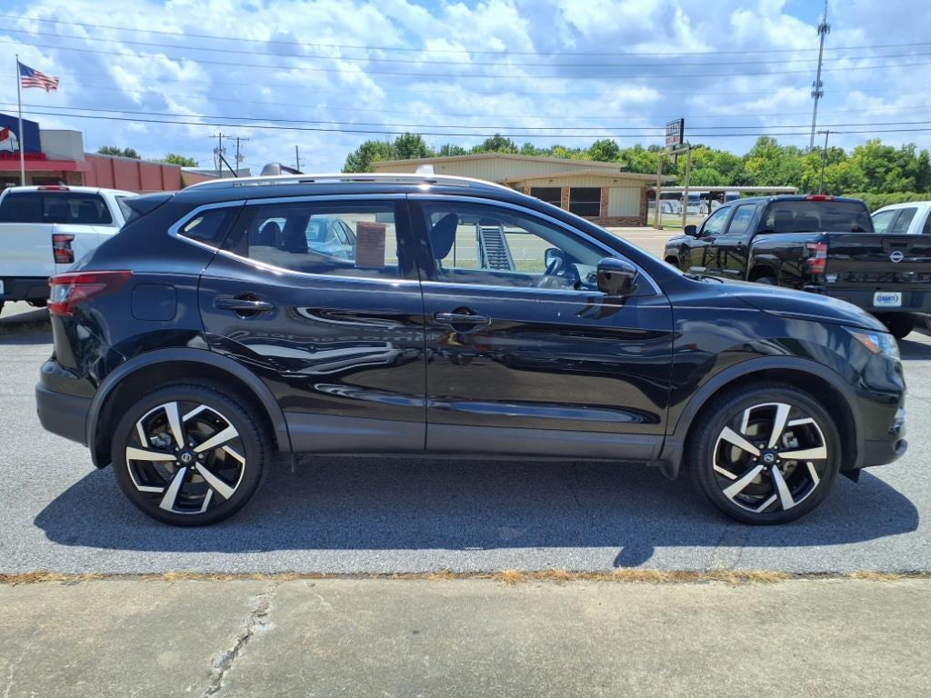 used 2021 Nissan Rogue Sport car, priced at $25,545