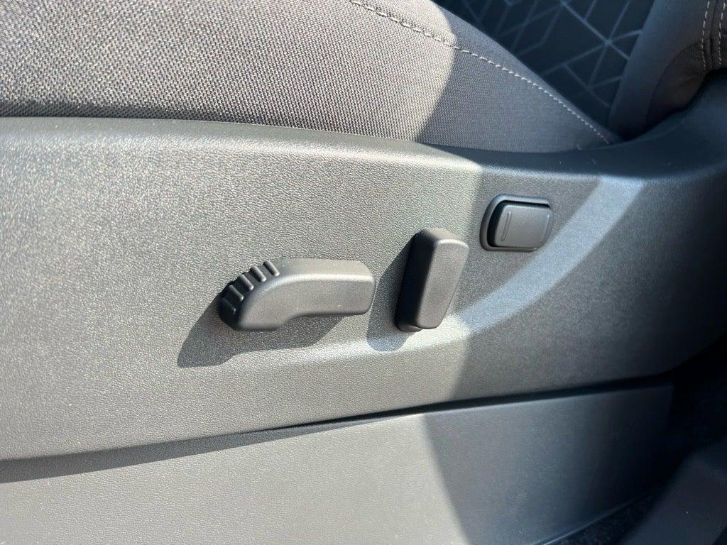 new 2025 Nissan Frontier car, priced at $36,275