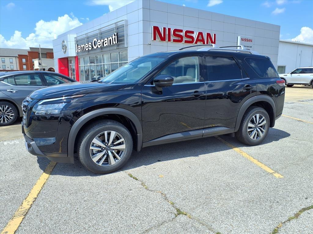 new 2025 Nissan Pathfinder car, priced at $45,310