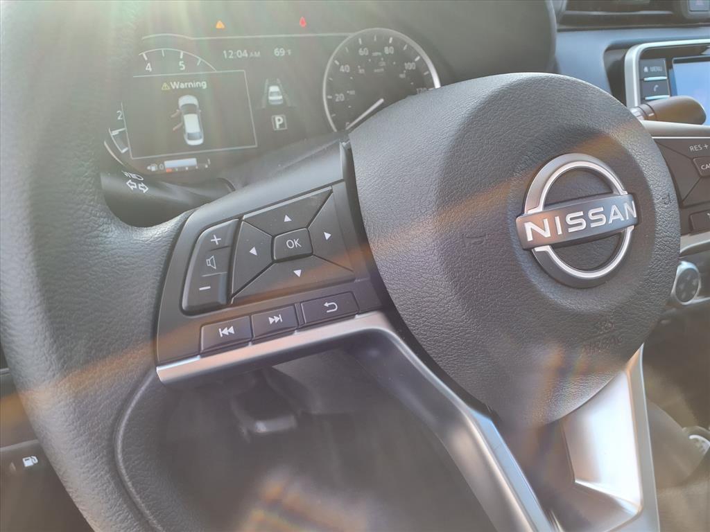 new 2025 Nissan Versa car, priced at $21,566