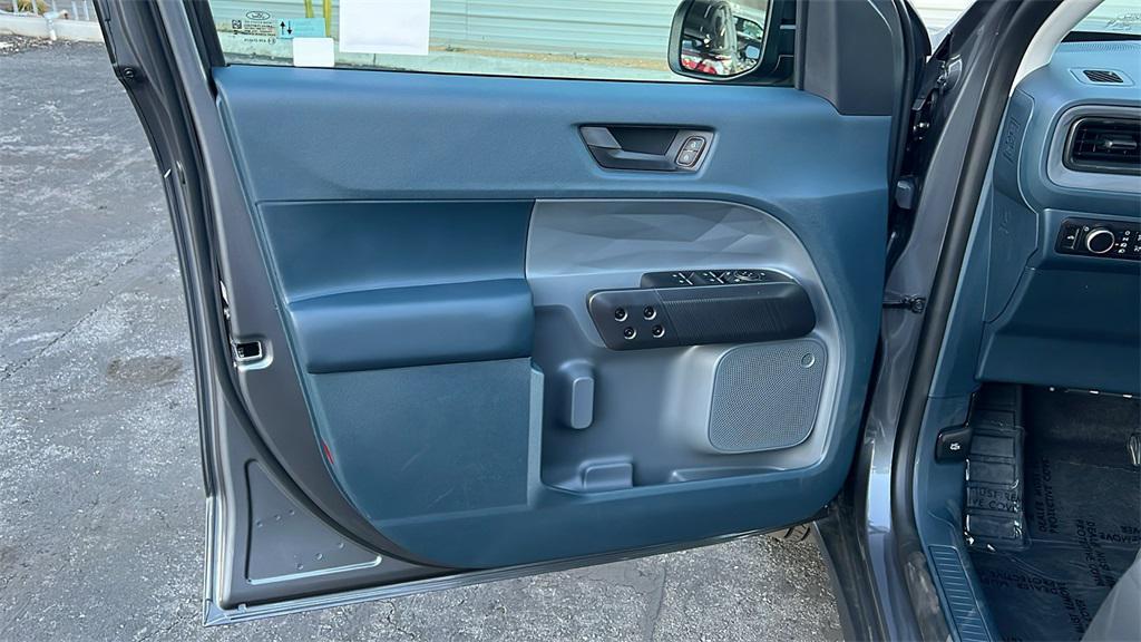 new 2025 Ford Maverick car, priced at $32,110