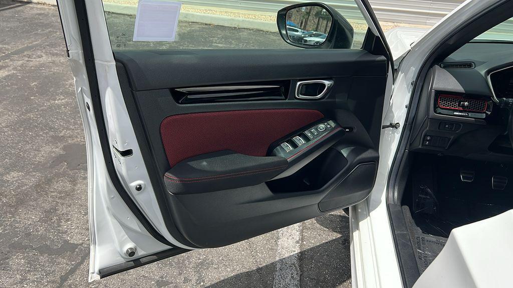used 2024 Honda Civic Si car, priced at $33,100
