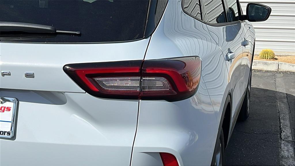 new 2025 Ford Escape car, priced at $27,725