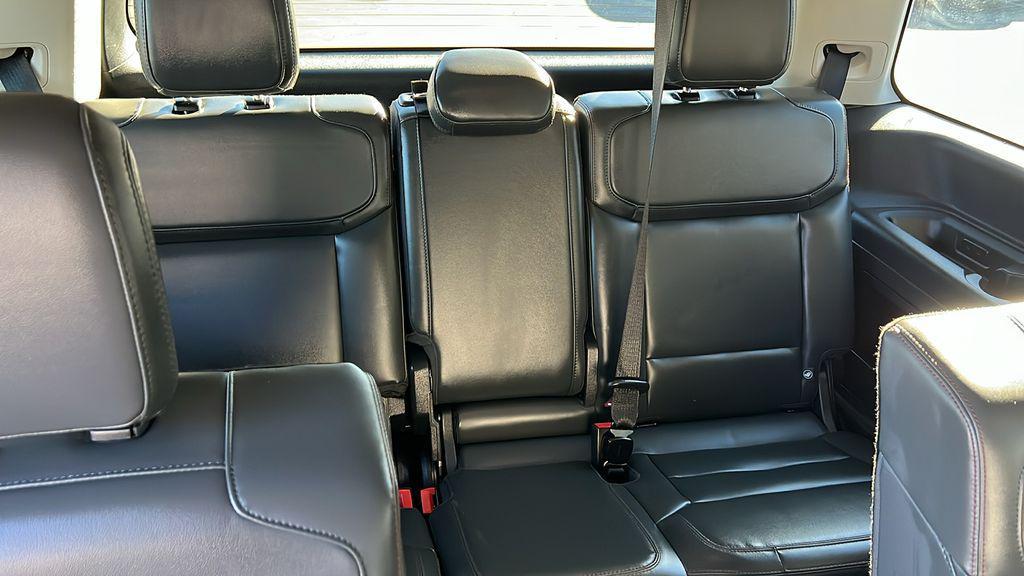 used 2025 Ford Expedition car, priced at $59,455