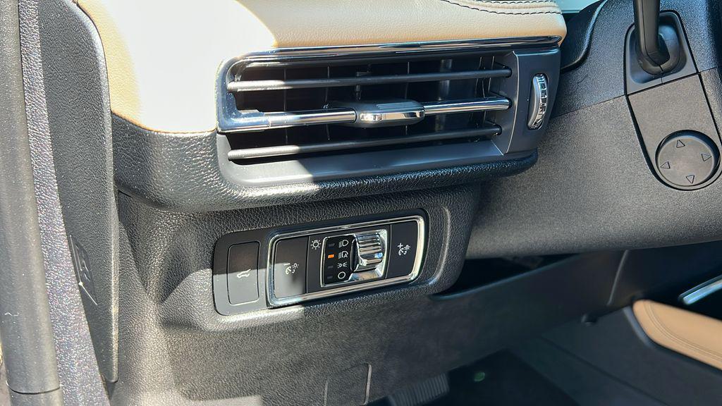 used 2022 Lincoln Corsair car, priced at $30,100