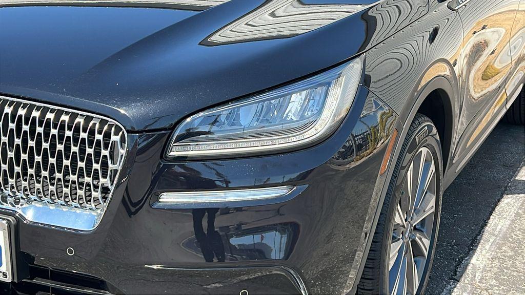 used 2022 Lincoln Corsair car, priced at $30,100