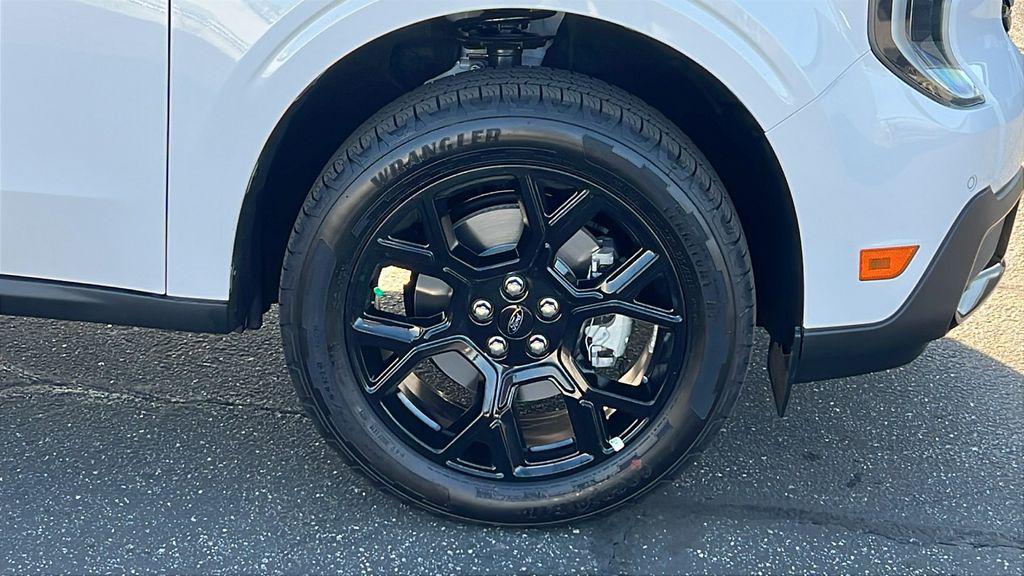 new 2025 Ford Maverick car, priced at $38,375