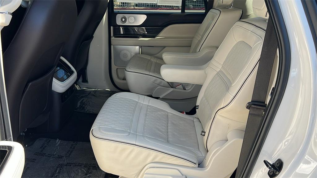 used 2022 Lincoln Navigator car, priced at $63,575