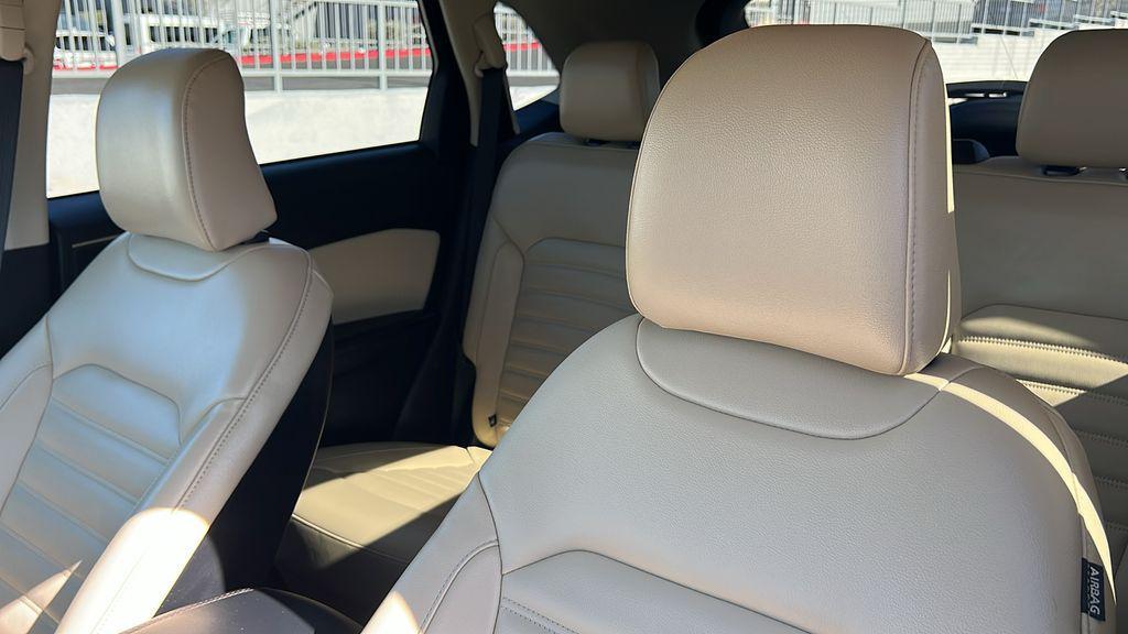 used 2023 Ford Edge car, priced at $30,328