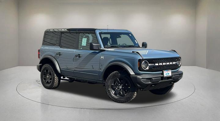 new 2025 Ford Bronco car, priced at $47,160
