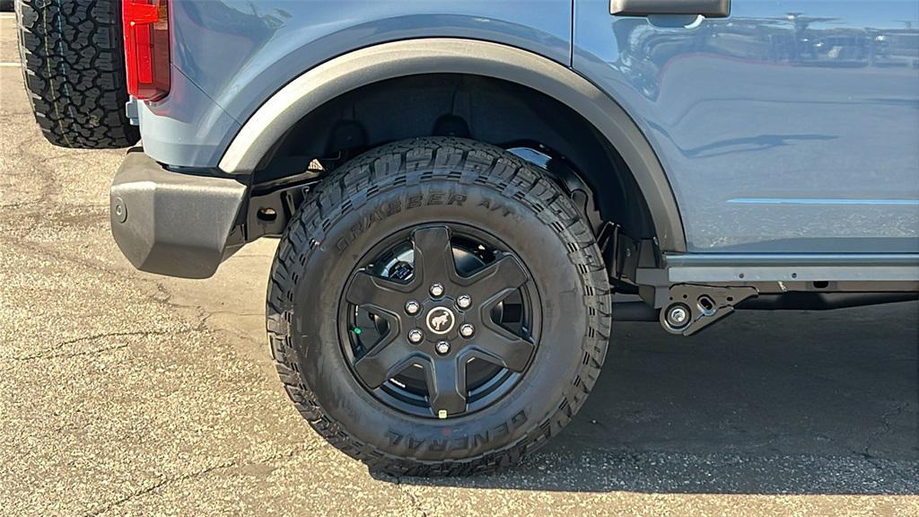 new 2025 Ford Bronco car, priced at $47,160