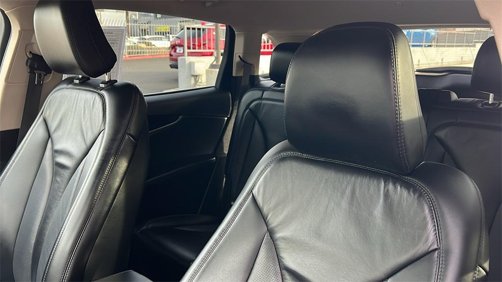 used 2021 Lincoln Nautilus car, priced at $27,950