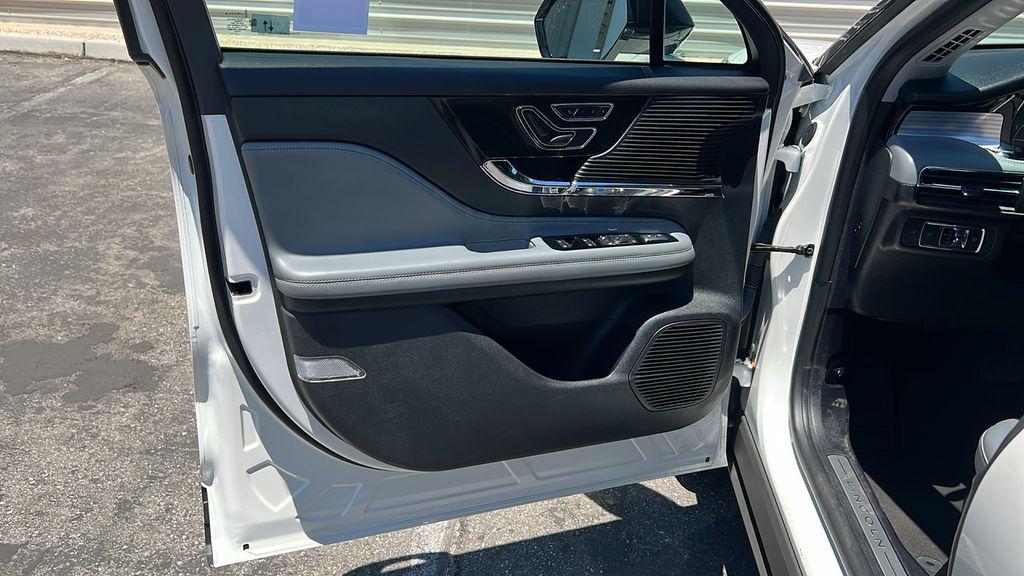 used 2022 Lincoln Corsair car, priced at $31,450