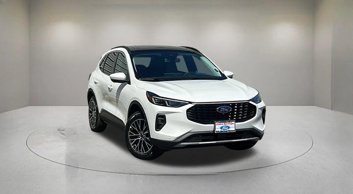 new 2025 Ford Escape PHEV car, priced at $38,015