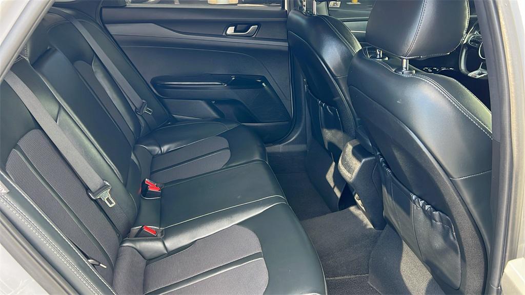 used 2022 Kia K5 car, priced at $23,100