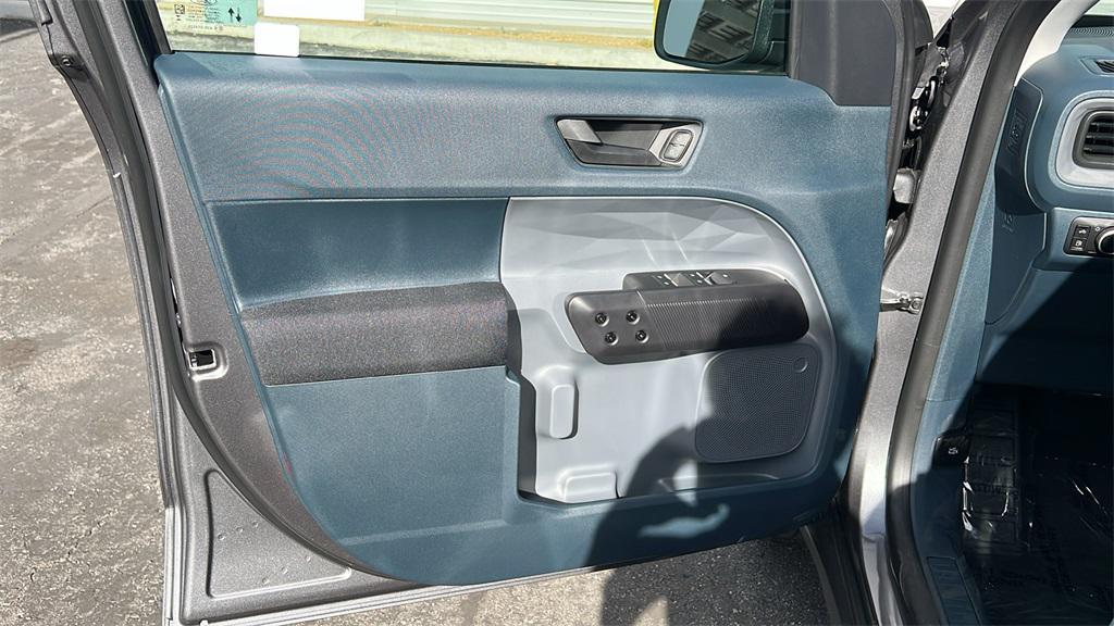 new 2025 Ford Maverick car, priced at $31,160