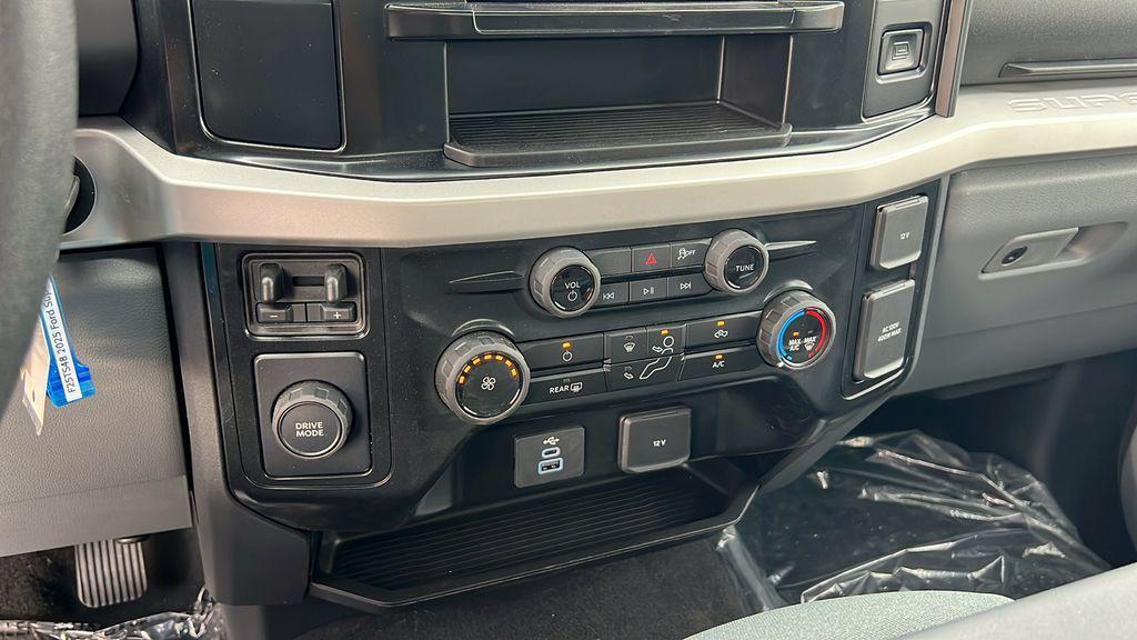 new 2025 Ford F-350 car, priced at $78,743