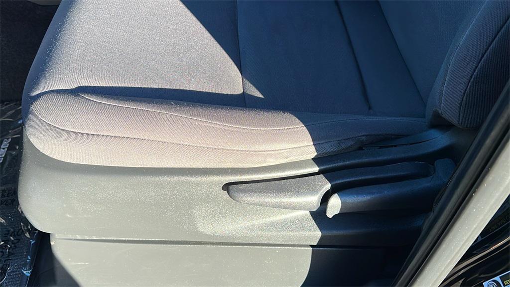 used 2022 Nissan Frontier car, priced at $27,924