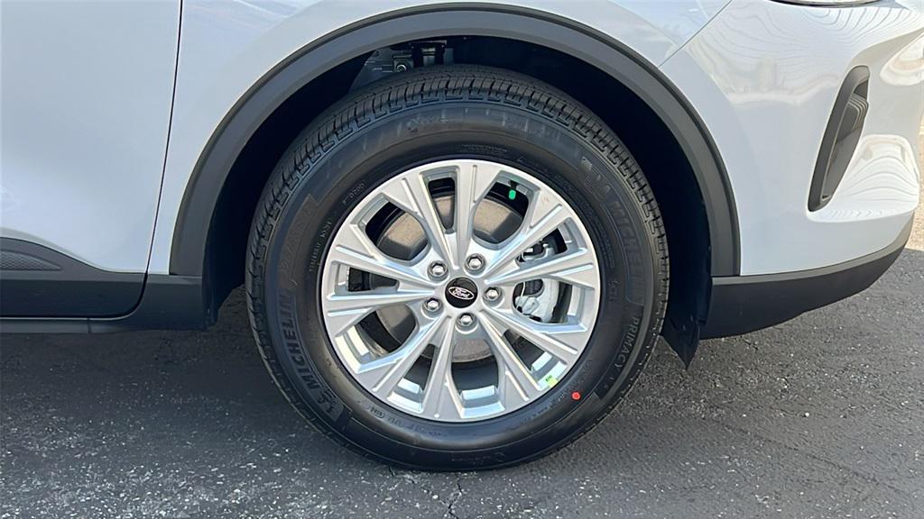 new 2025 Ford Escape car, priced at $25,240