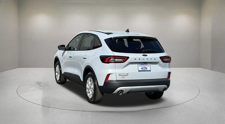 new 2025 Ford Escape car, priced at $25,240
