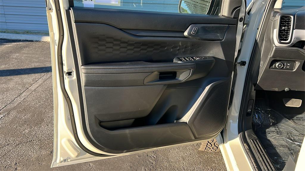 new 2025 Ford Ranger car, priced at $32,785