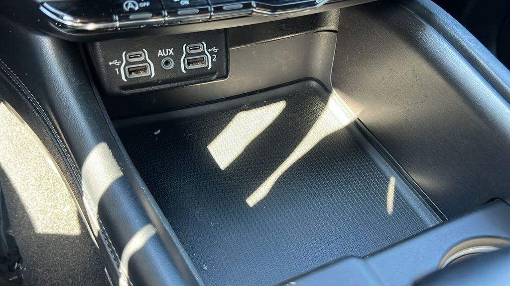 used 2023 Dodge Durango car, priced at $24,124