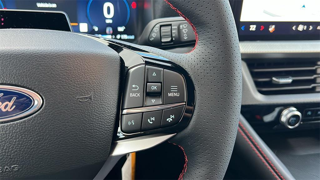 new 2025 Ford Explorer car, priced at $45,110