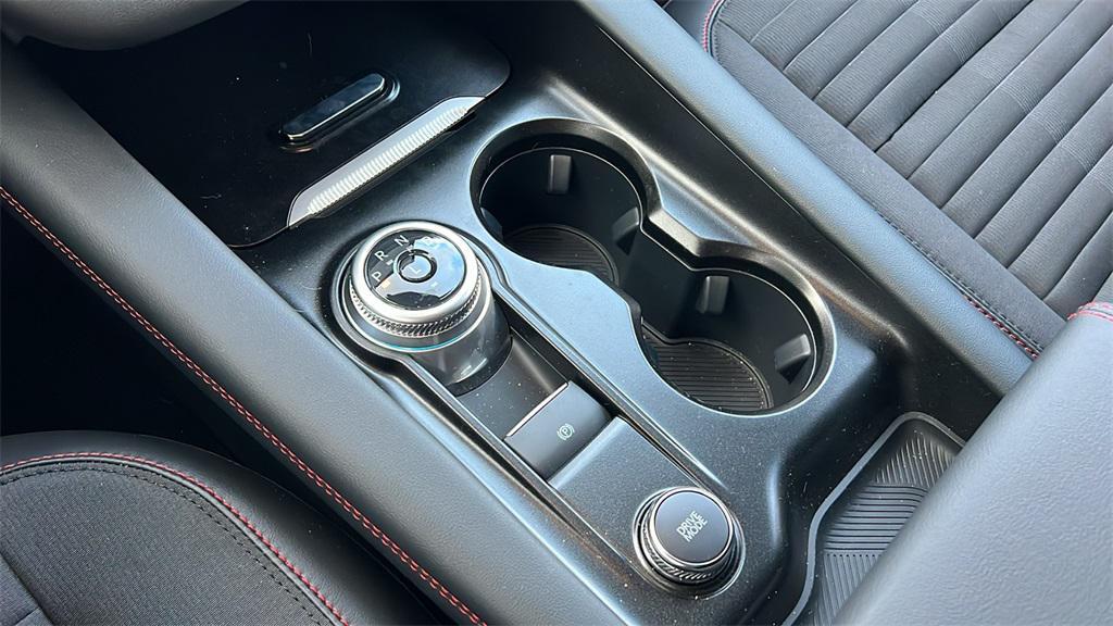 new 2025 Ford Explorer car, priced at $45,110