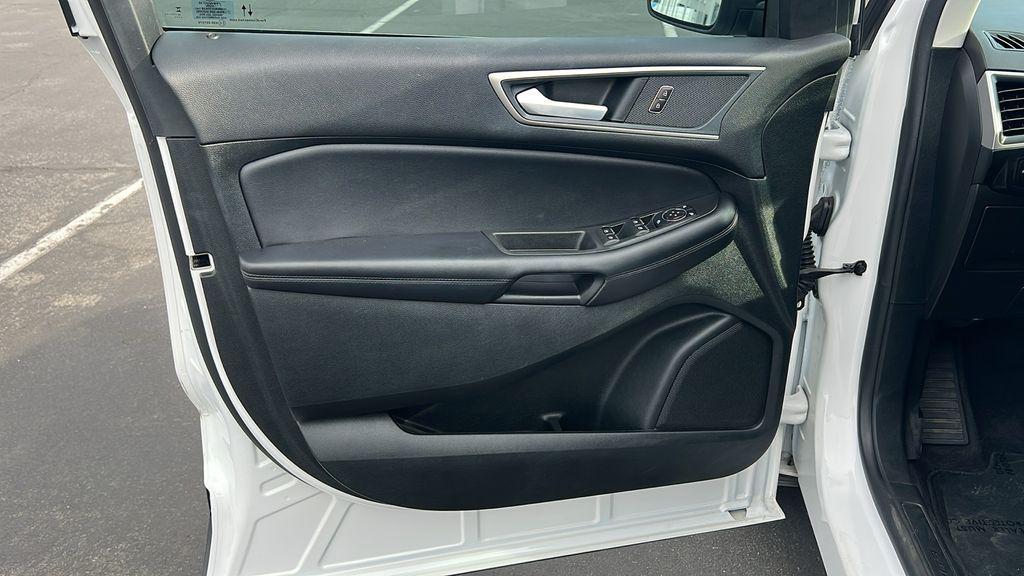 used 2024 Ford Edge car, priced at $25,910