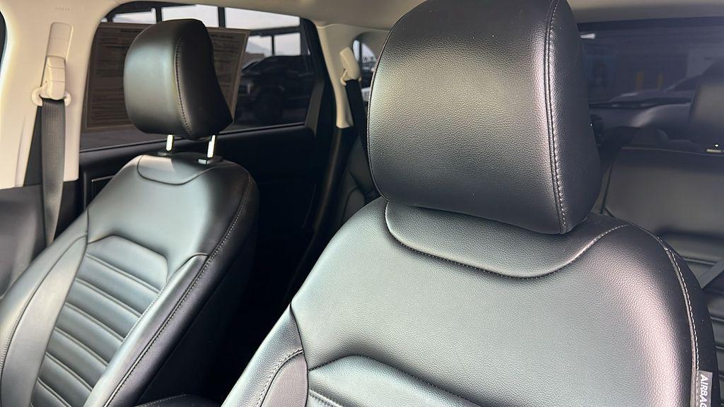 used 2024 Ford Edge car, priced at $23,622