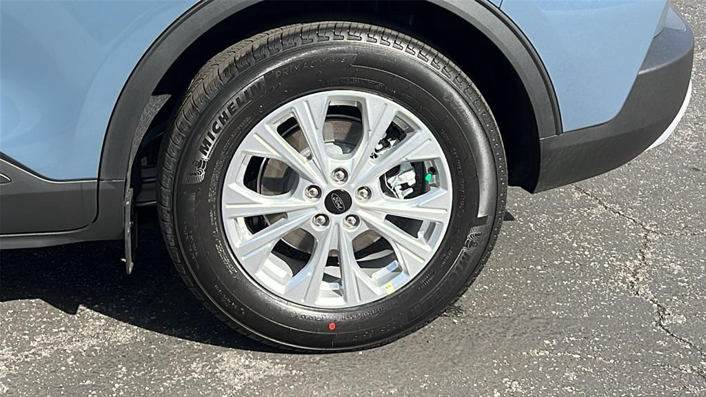 new 2025 Ford Escape car, priced at $25,735