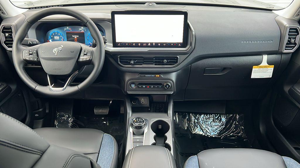 new 2025 Ford Bronco Sport car, priced at $37,985