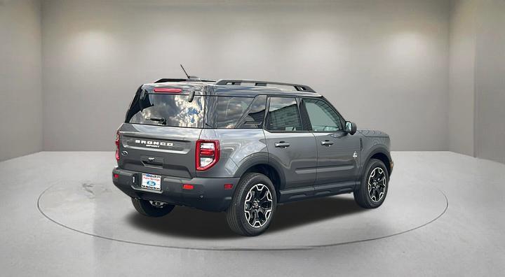 new 2025 Ford Bronco Sport car, priced at $37,985