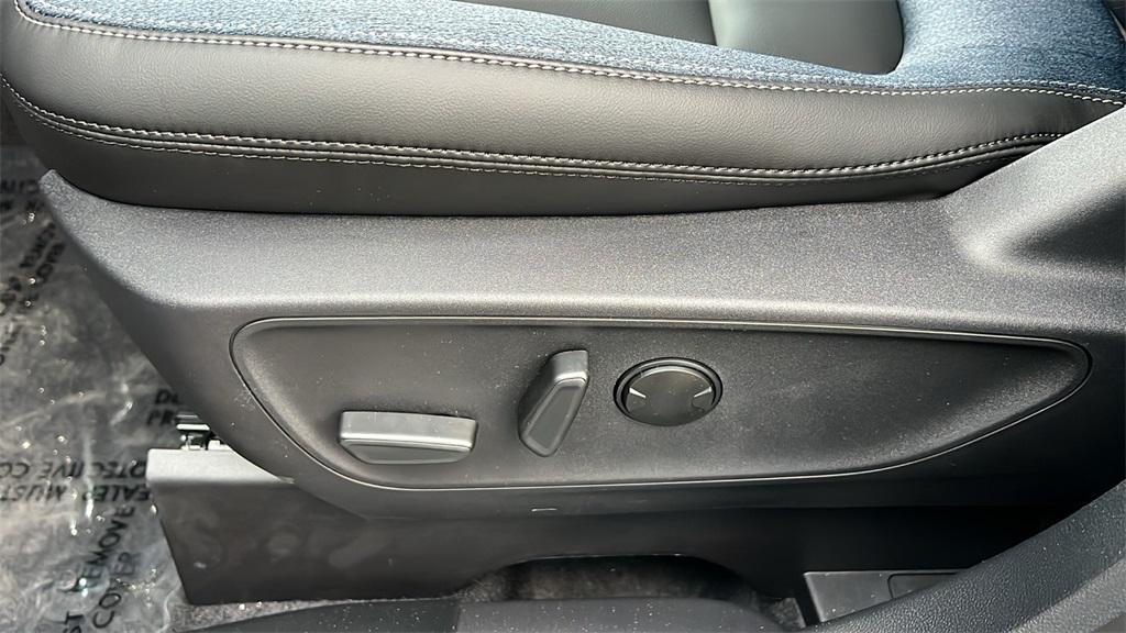 new 2025 Ford Bronco Sport car, priced at $37,985