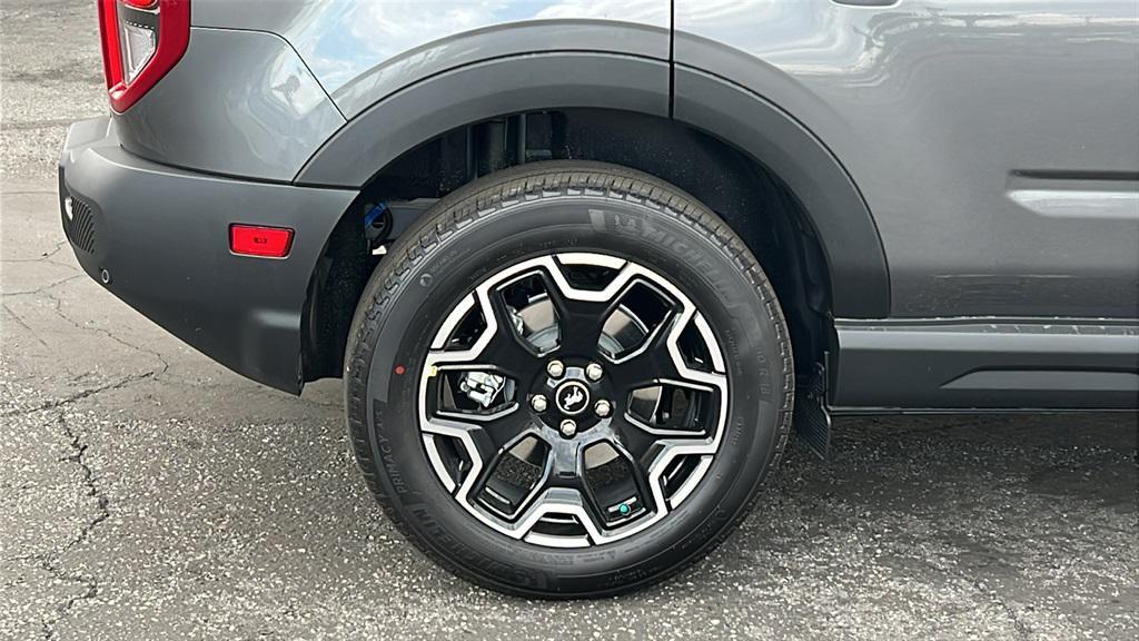 new 2025 Ford Bronco Sport car, priced at $37,985